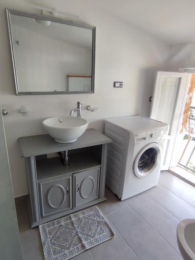 La Mansarda Appartement Tortolì Buitenkant foto