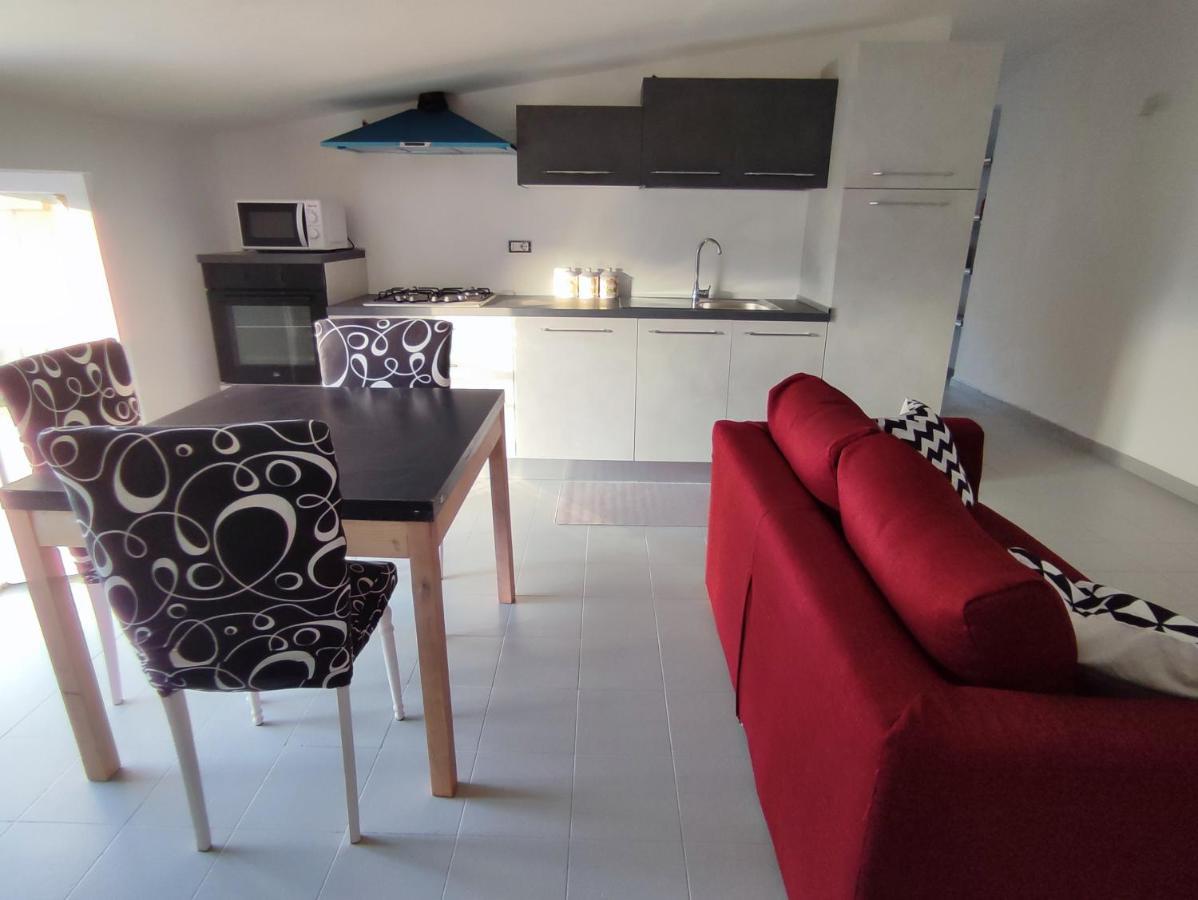 La Mansarda Appartement Tortolì Buitenkant foto